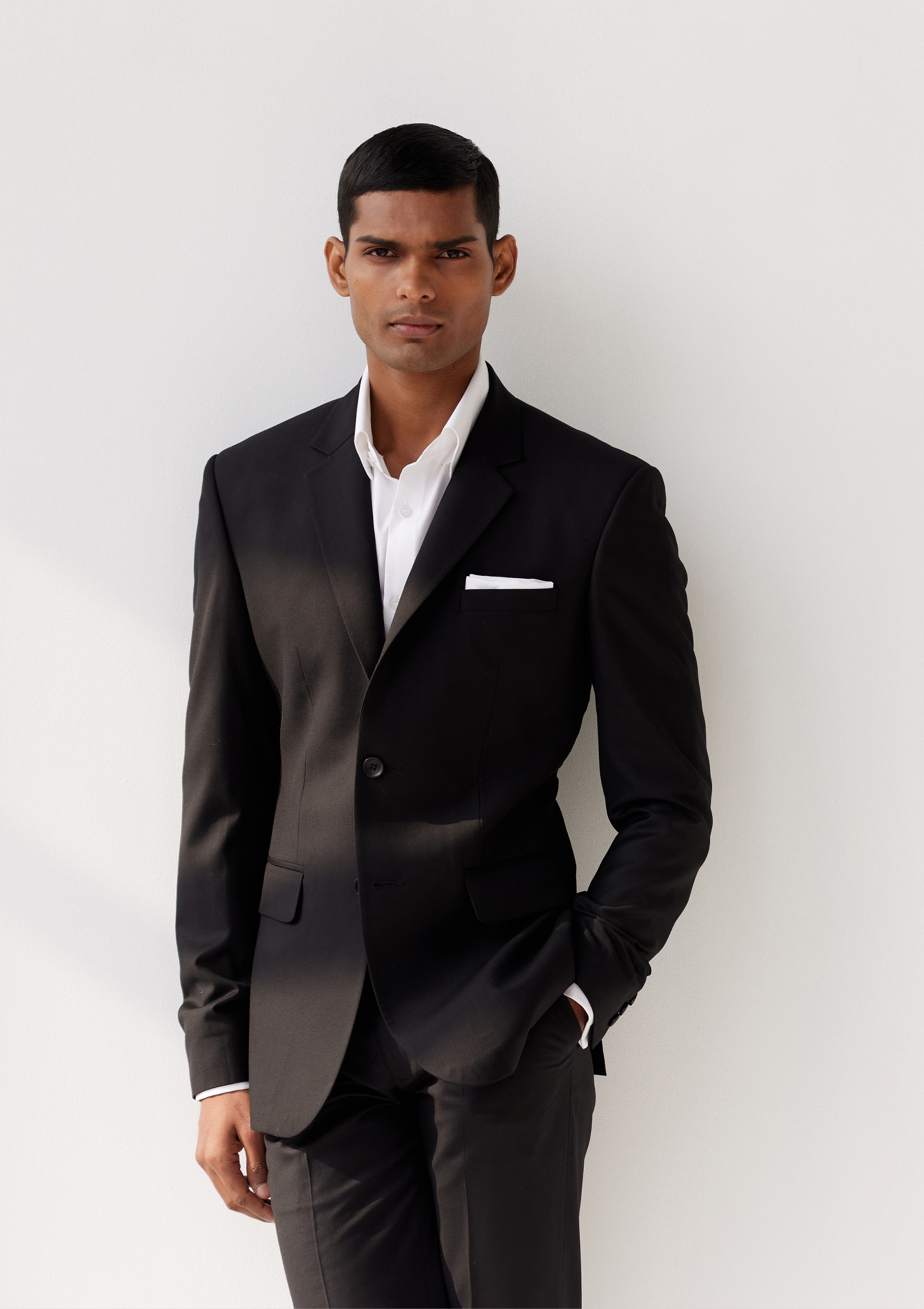 Asphalt Black Single Breasted Twill Blazer – Black & Blanc